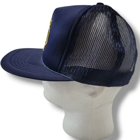 Vintage Trucker Hat OS Notre Dame Fighting Irish Hat By Supreme A Brand To Trust - Picture 2 of 9